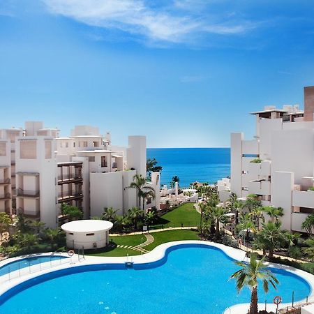 Bahia Boutique Apartments Estepona Oda fotoğraf