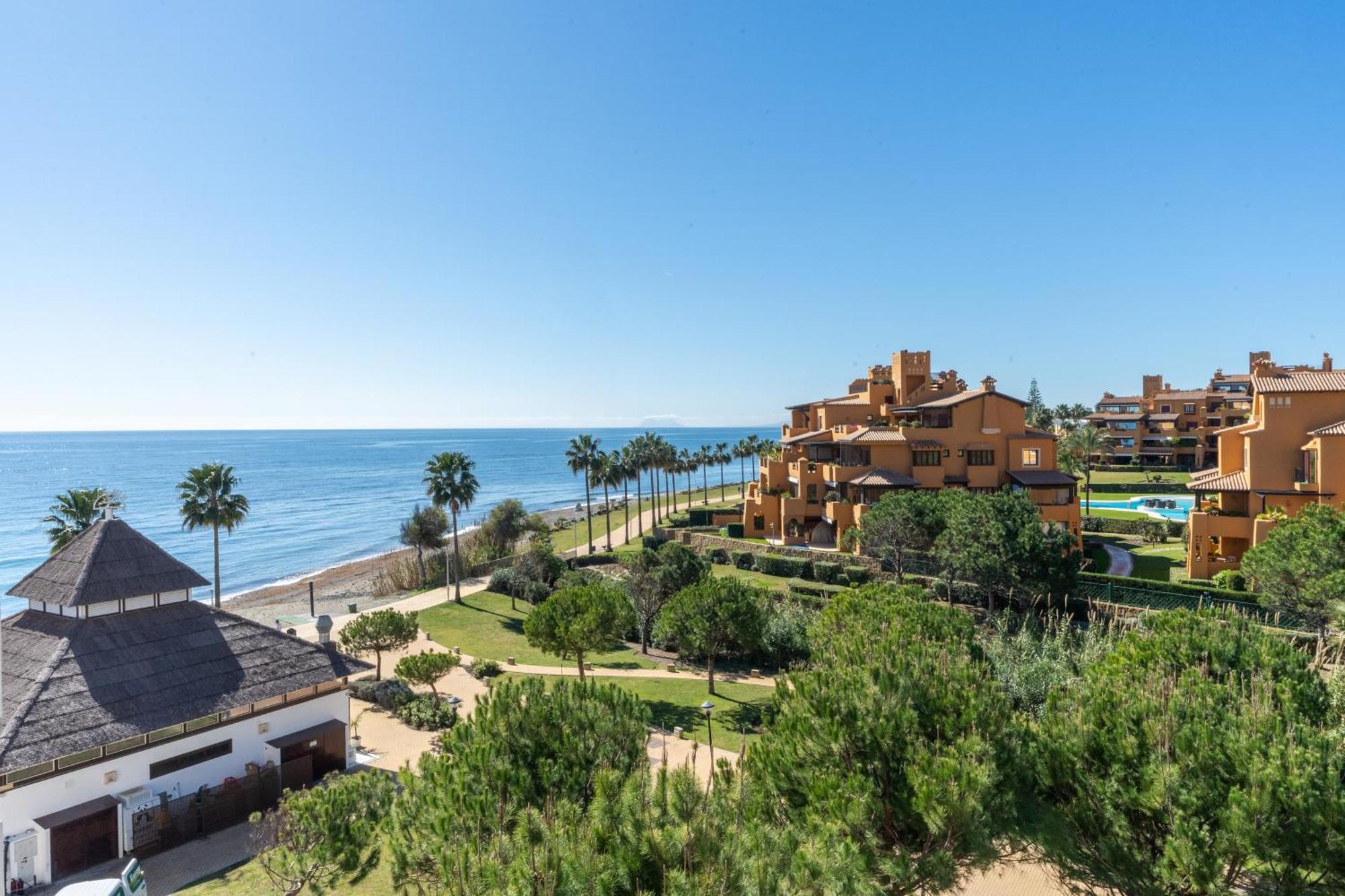 Bahia Boutique Apartments Estepona Dış mekan fotoğraf