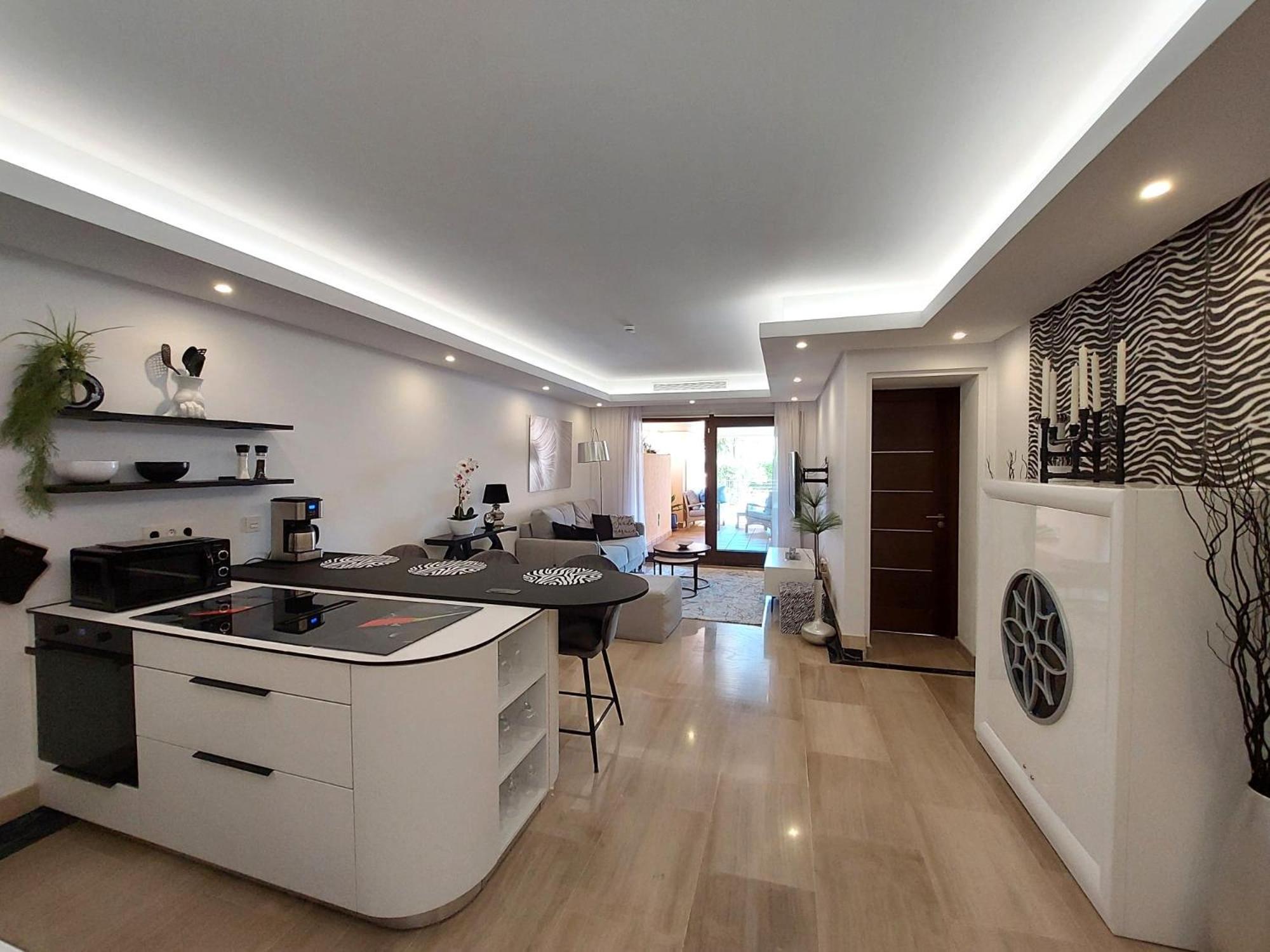 Bahia Boutique Apartments Estepona Dış mekan fotoğraf