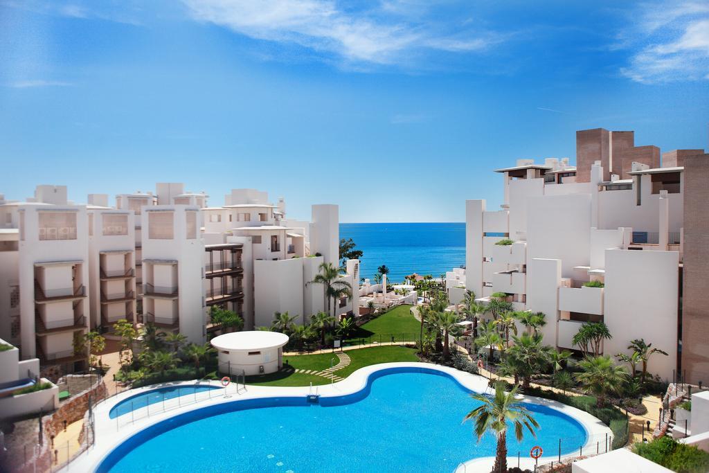 Bahia Boutique Apartments Estepona Oda fotoğraf